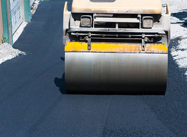 Best Asphalt Driveway Installation  in Beckett Ridge, OH