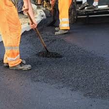 Professional Driveway Paving Services in Beckett Ridge, OH